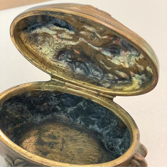 Antique Art Nouveau Brainard & Wilson Gold Tone Metal Jewelry Box Roses Floral - Picture 12 of 12